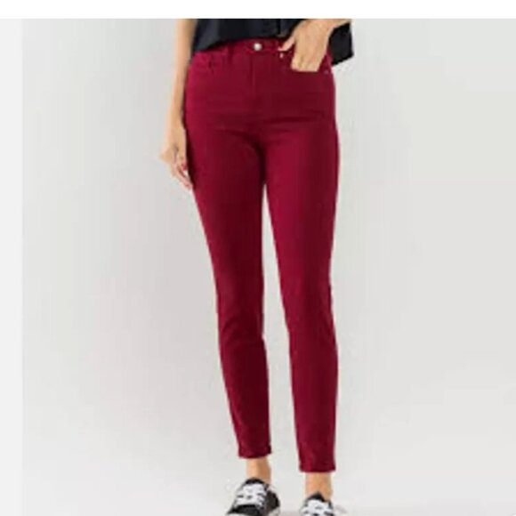 Judy Blue Burgundy Skinny Fit High Rise Stretch Denim Jeans SIZE 15/32 - Picture 1 of 8